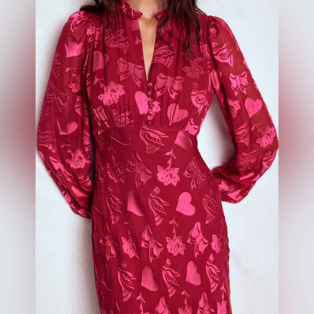 Boden Cassie Devore Midi Tea Dress
Pink Red Heart Dove modest Long Sleeve 2 - Picture 3 of 13